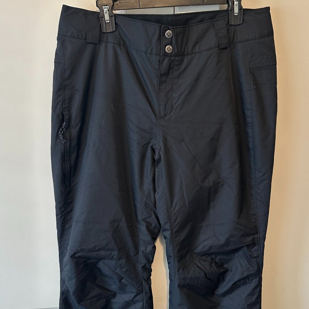 Columbia Omni-Tech Insulated Black Snow/Ski Pants in Women’s size Large.